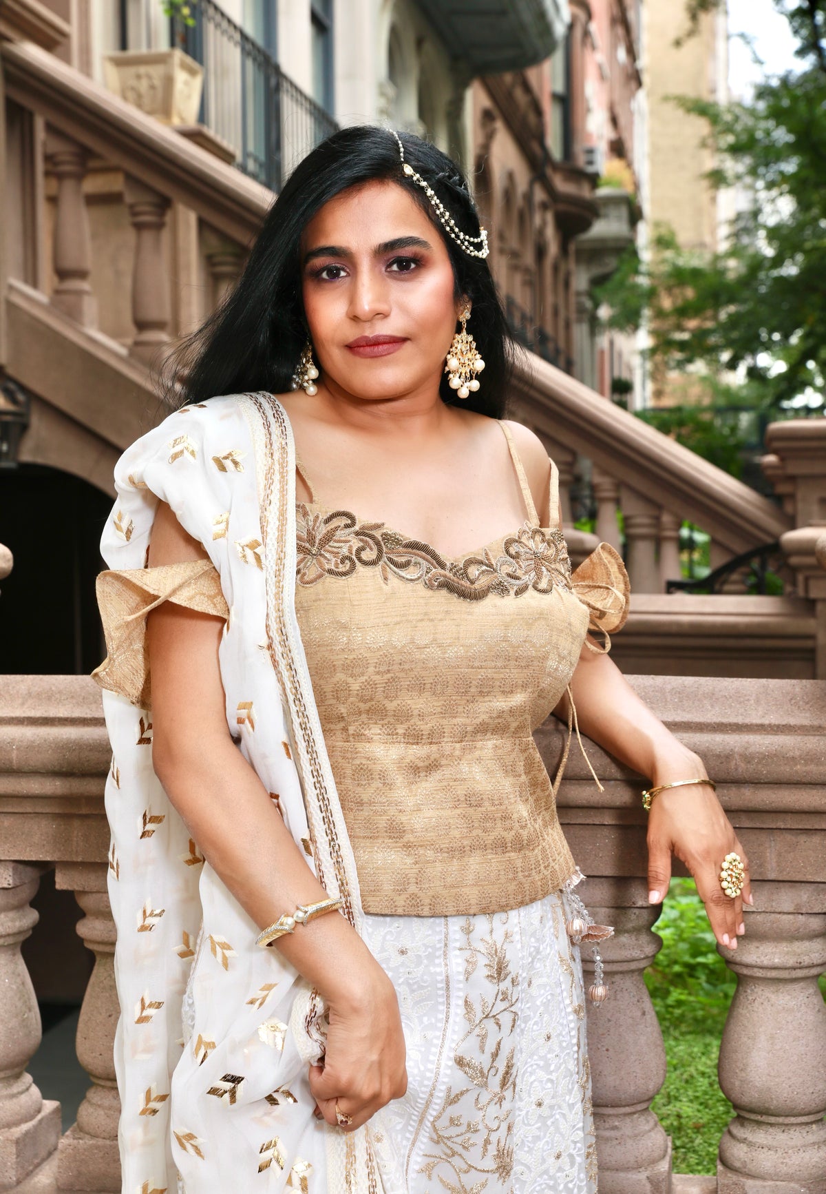Kajol - Gold Brocade strappy blouse.