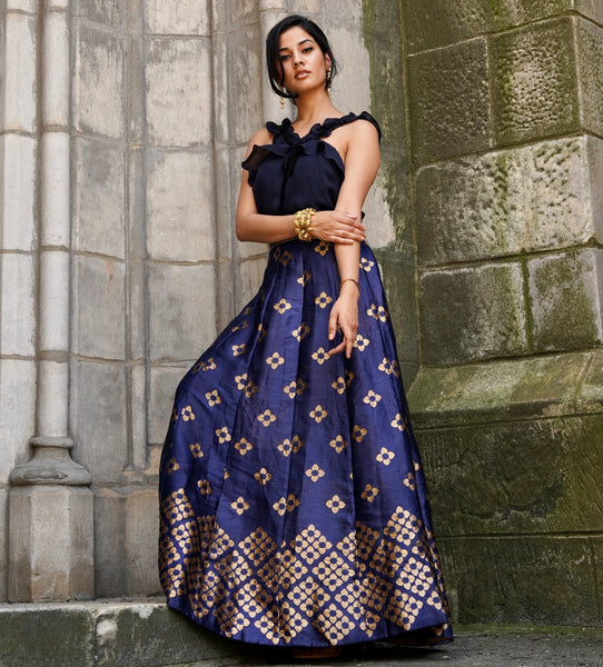 Veena- Brocade paneled Lengha skirt