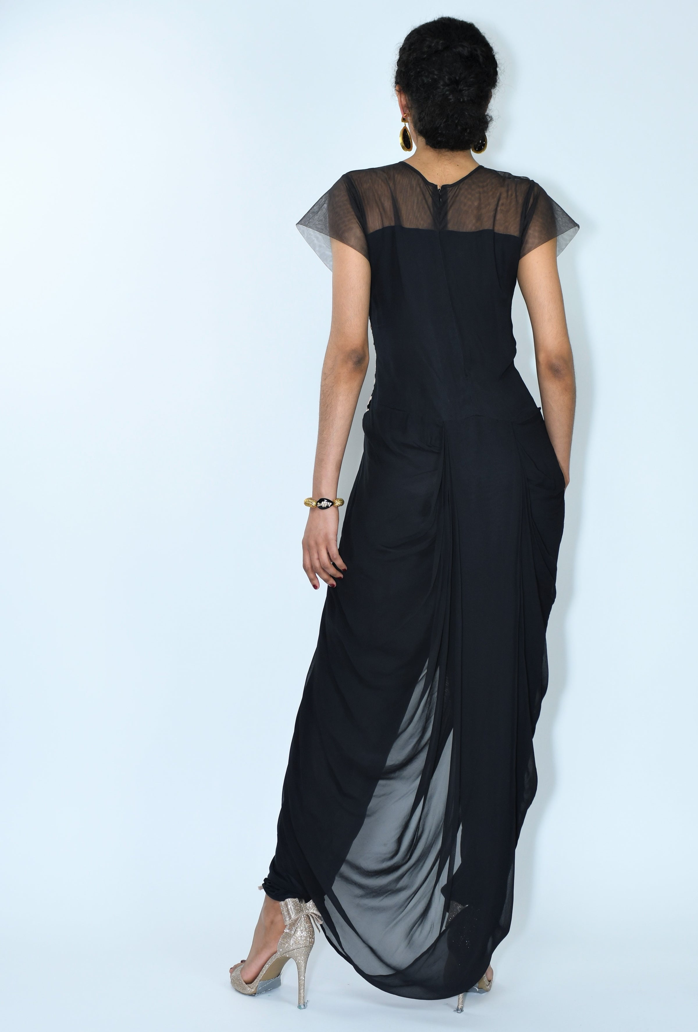 Ekta- Modern Sheer Neck Draped Lungi Style tunic – poshpari